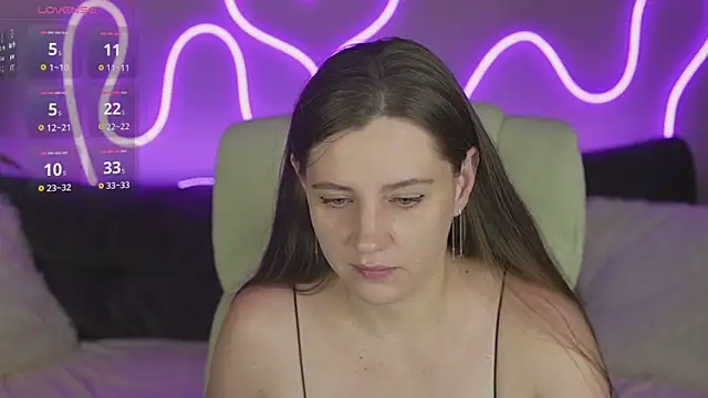 Snapshot of ValeryMurr chatting on November 5, 2025, 8:20 pm ValeryMurr online show from November 5, 2025, 8:20 pm