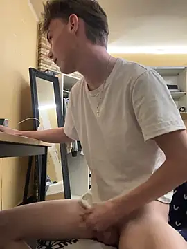 Snapshot of colar55x chatting on March 22, 2025, 7:09 pm colar55x online show from March 22, 2025, 7:09 pm