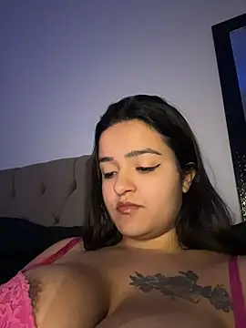 Manu 2002  online show from June 7, 2026, 3:43 am