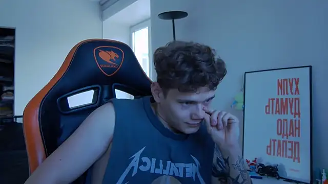 DanyDavis online show from October 10, 2025, 8:24 am