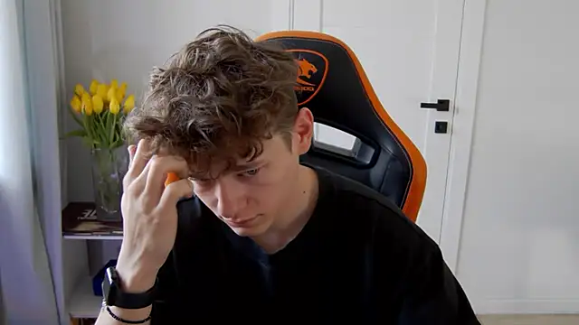 DanyDavis online show from March 13, 2026, 7:59 am