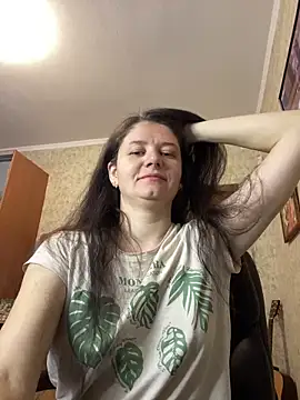 Snapshot of MariannaSida chatting on February 6, 2026, 8:18 am MariannaSida online show from February 6, 2026, 8:18 am