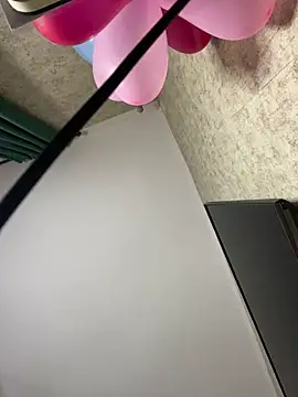 Snapshot of MariannaSida chatting on February 18, 2026, 8:43 am MariannaSida online show from February 18, 2026, 8:43 am