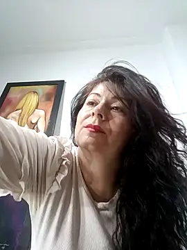 lunadicty online show from December 25, 2024, 12:59 am