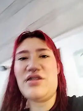 Cerecitaa02  online show from December 17, 2025, 11:49 am