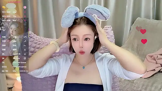 Snapshot of Meng-MM chatting on October 12, 2025, 6:12 am Meng-MM online show from October 12, 2025, 6:12 am