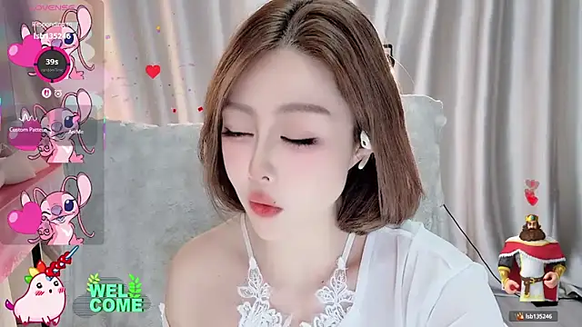 Snapshot of Meng-MM chatting on October 19, 2025, 3:45 pm Meng-MM online show from October 19, 2025, 3:45 pm