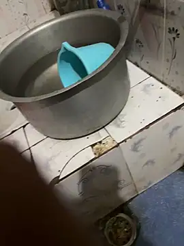 Hunkk28 online show from March 1, 2026, 9:17 pm