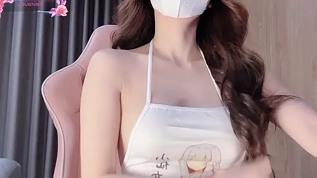 Snapshot of yiyi-chin chatting on October 15, 2025, 4:51 pm yiyi-chin online show from October 15, 2025, 4:51 pm