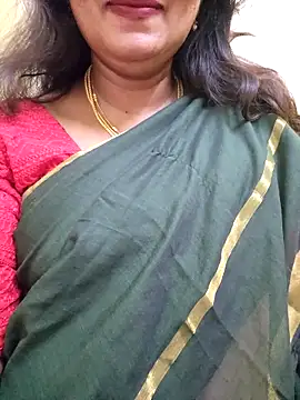 nivedha27 online show from April 17, 2026, 7:28 pm