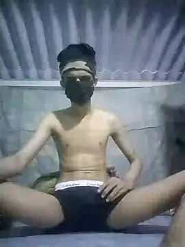 HannanKhan25 online show from November 3, 2025, 1:45 pm