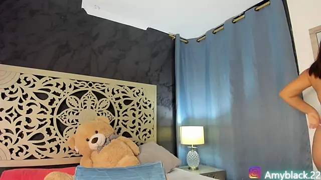 Amyblack   online show from September 15, 2025, 1:49 am