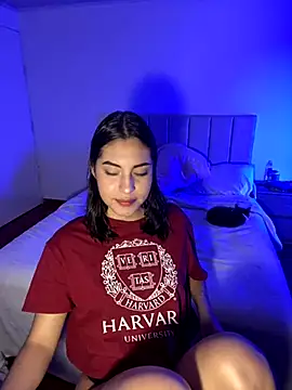 Snapshot of Nani_rosse_ chatting on September 14, 2025, 12:10 am Nani rosse online show from September 14, 2025, 12:10 am