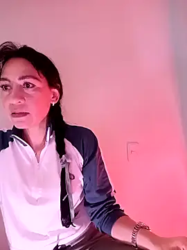 Alicia Montess online show from October 15, 2025, 6:30 pm