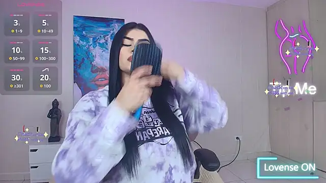 Kariina  69 online show from September 10, 2025, 3:39 am