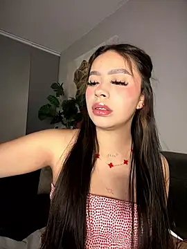 Cristina pinkk online show from January 11, 2026, 3:33 am