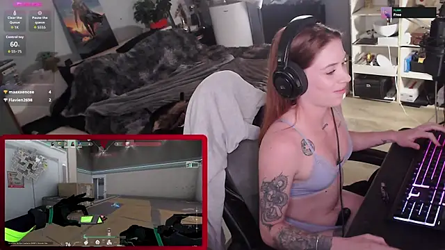 Horny Makima online show from September 17, 2025, 9:55 am