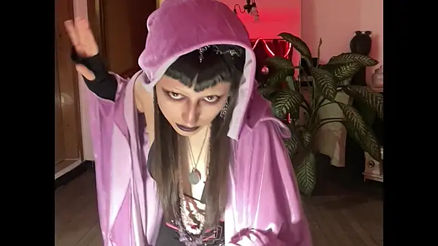 ELENA UMBRA online show from October 15, 2025, 8:47 am