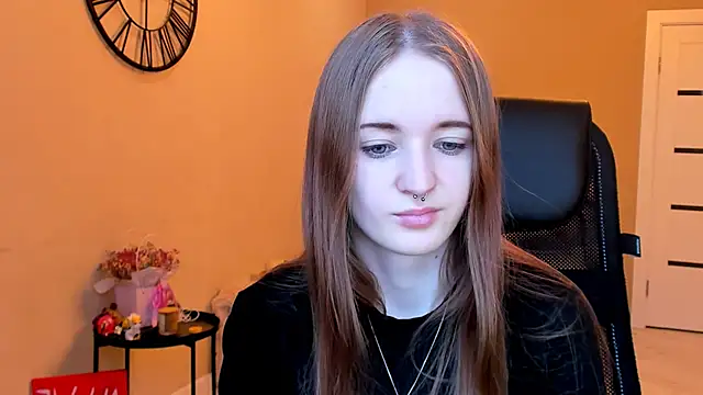 KateKayer online show from November 20, 2025, 11:21 am