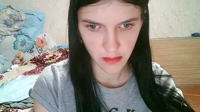 Casey Jeannie online show from April 19, 2026, 9:50 pm