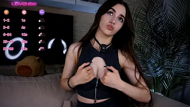 Snapshot of CupSizeGirl chatting on September 13, 2025, 4:18 pm CupSizeGirl online show from September 13, 2025, 4:18 pm