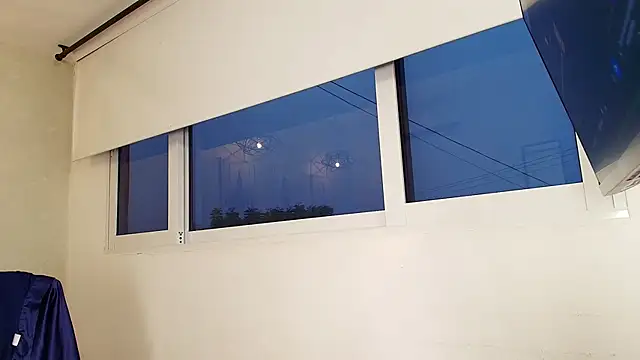  Victoria Collins online show from November 7, 2025, 10:59 am