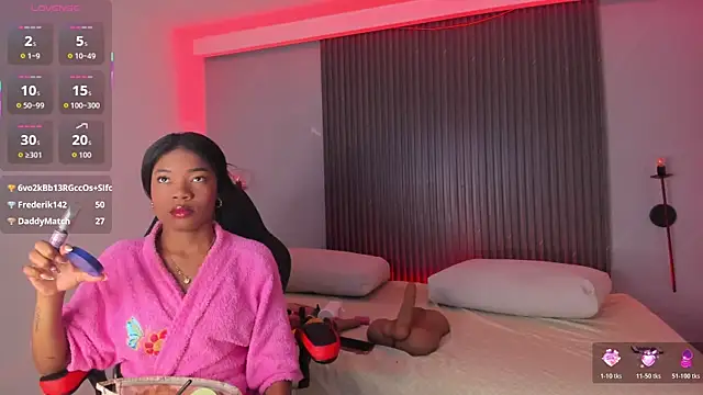 ciara blake online show from November 26, 2025, 8:10 pm