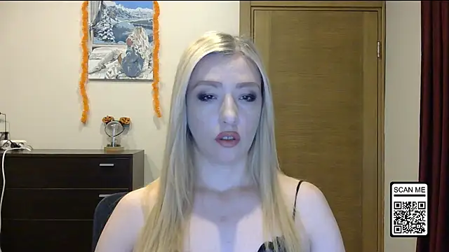 Wild Silk Desire online show from November 3, 2025, 3:02 pm