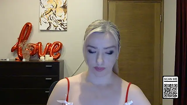 Wild Silk Desire online show from March 9, 2026, 5:17 pm