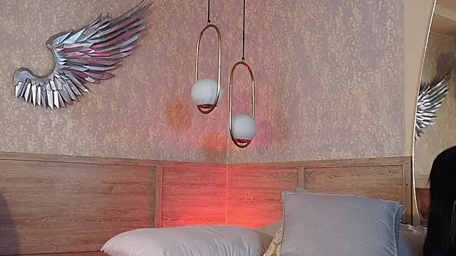 Susan wall online show from March 18, 2026, 3:37 pm