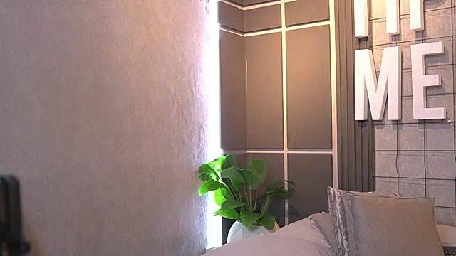 Susan wall online show from April 28, 2026, 1:05 pm