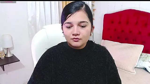 mia traveluxe online show from September 10, 2025, 2:22 am