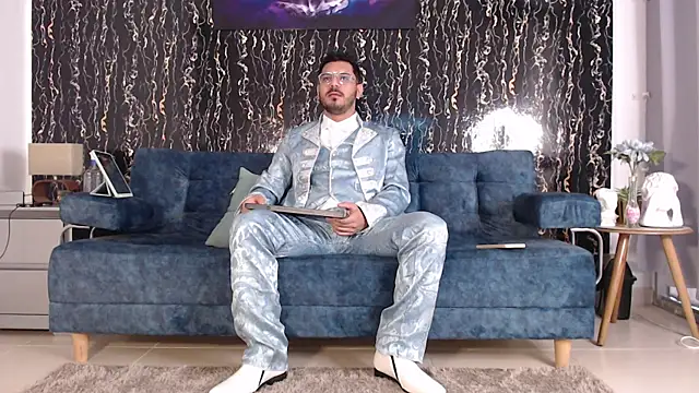 samuelcoopeer online show from November 13, 2025, 1:21 pm