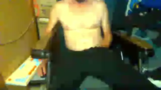 Lovyourpuss online show from June 14, 2026, 12:52 am