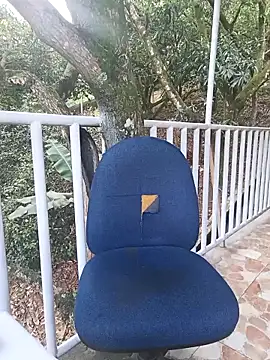 GingerMoon  online show from April 4, 2026, 7:44 pm