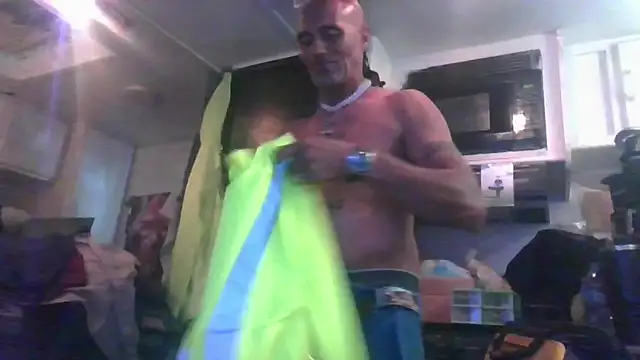 badboy2u2025 online show from November 9, 2025, 8:07 pm