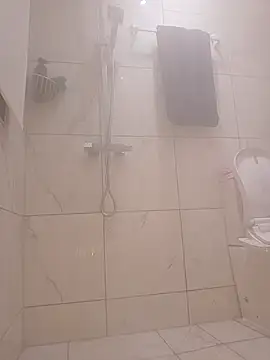 CloudyMuscleBeefy online show from March 24, 2026, 7:52 pm