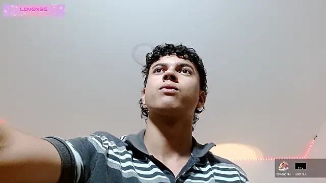 Santy Stump online show from October 13, 2025, 9:15 pm