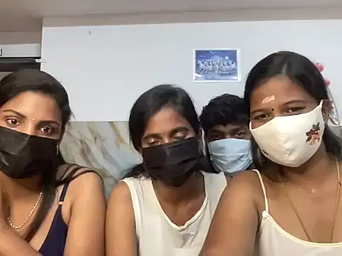 Snapshot of Tamil_india_couples_ chatting on May 15, 2026, 5:42 pm Tamil india couples online show from May 15, 2026, 5:42 pm