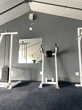 naughty thick online show from September 26, 2025, 3:38 pm