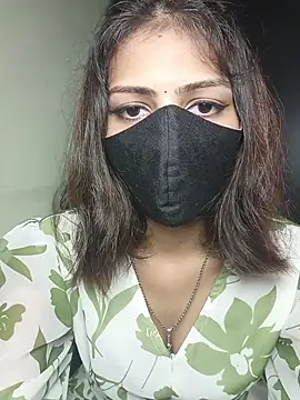 Isha Sax online show from November 11, 2025, 7:52 am