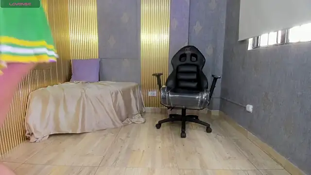 ocean tay online show from December 19, 2025, 12:01 pm