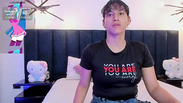 niia7 online show from January 10, 2026, 7:37 pm