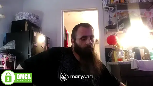 Snapshot of Thumper_ss chatting on October 17, 2025, 6:05 am Thumper ss online show from October 17, 2025, 6:05 am