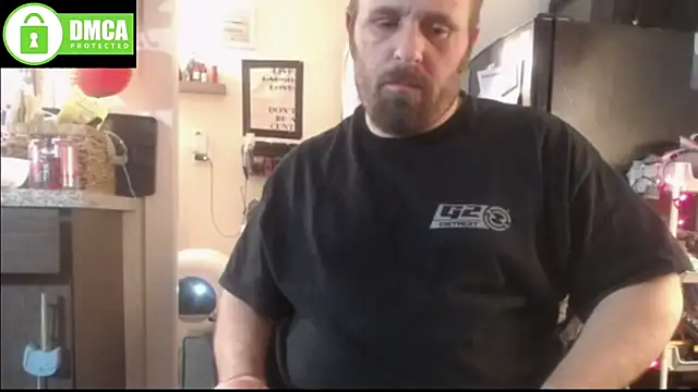 Snapshot of Thumper_ss chatting on November 25, 2025, 12:43 am Thumper ss online show from November 25, 2025, 12:43 am