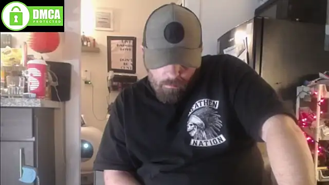 Snapshot of Thumper_ss chatting on December 2, 2025, 1:22 am Thumper ss online show from December 2, 2025, 1:22 am