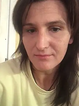 NikaSwan2831 online show from September 9, 2025, 6:35 am