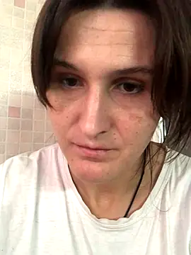 NikaSwan2831 online show from October 21, 2025, 1:12 pm