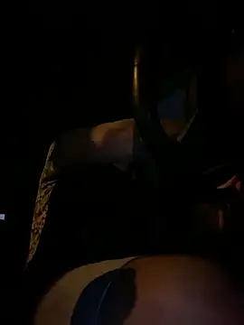 uto857 online show from November 8, 2025, 4:01 am