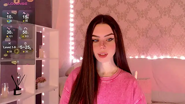 HolyMiax online show from October 5, 2025, 3:38 am